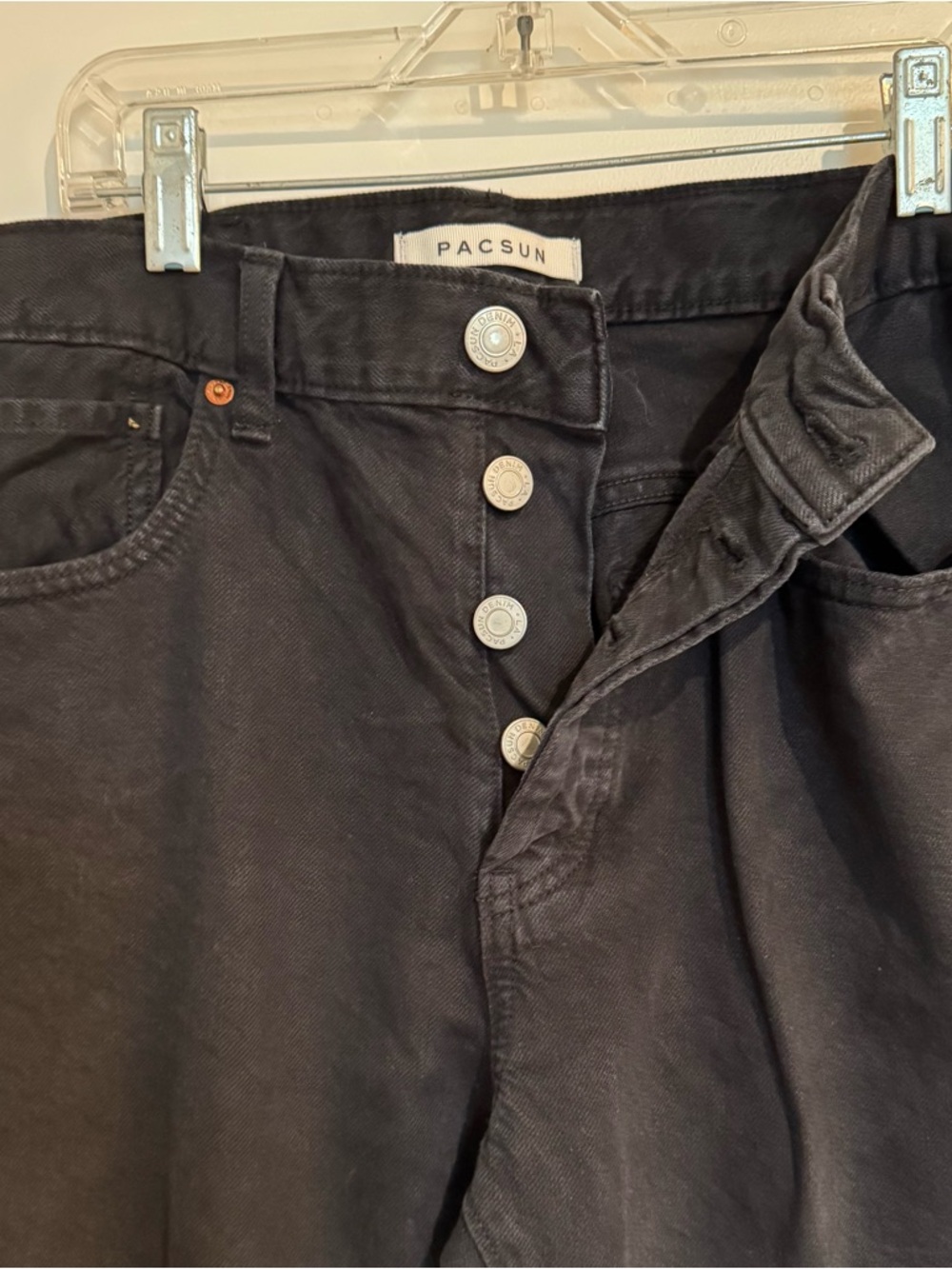 PacSun Black Straight Leg Jeans Button Fly Sz 30x32 Relaxed Unisex - Picture 2 of 6
